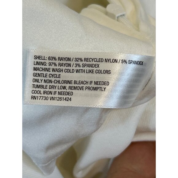 Wild Fable Women's Lined Shorts White Side Zip Flat Front Size XXL NWT - Picture 8 of 12